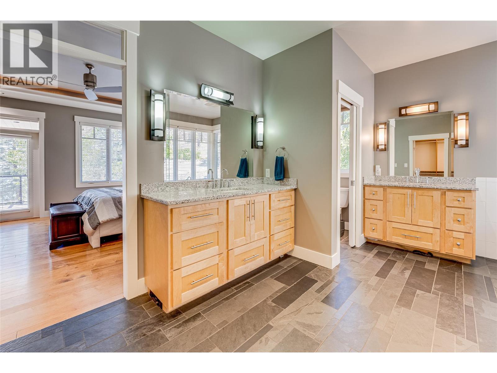  6054 Lynx Drive, Vernon