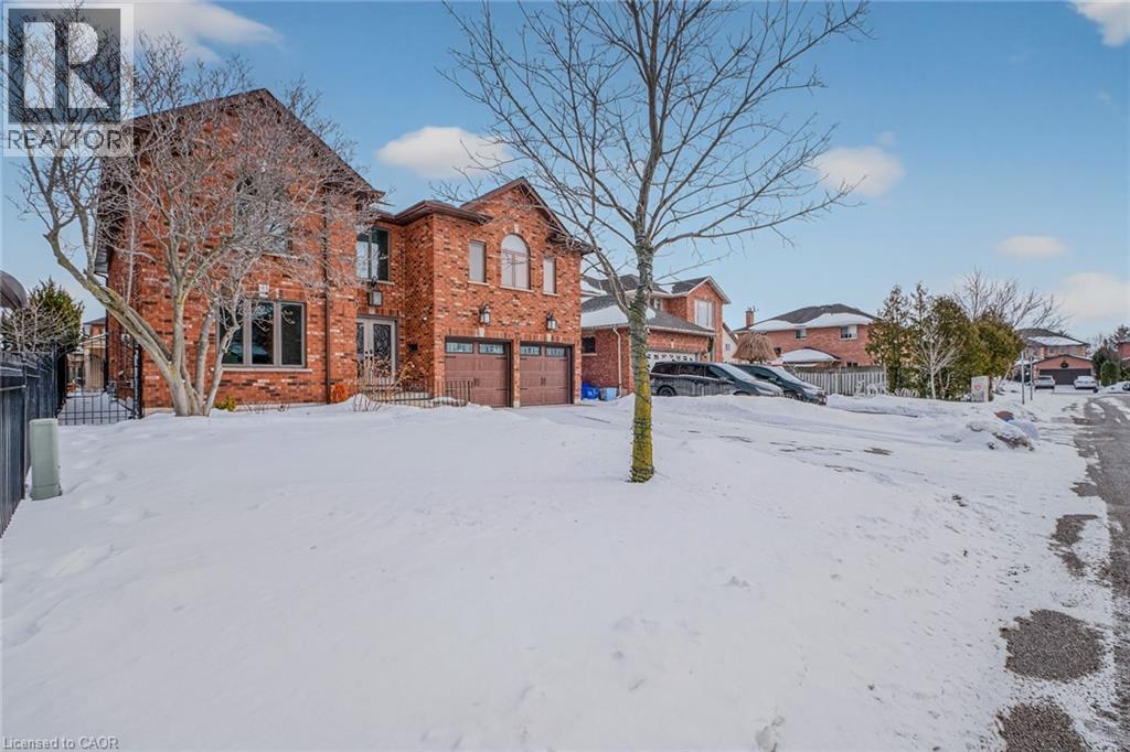 41 CANDOR Crescent - 1
