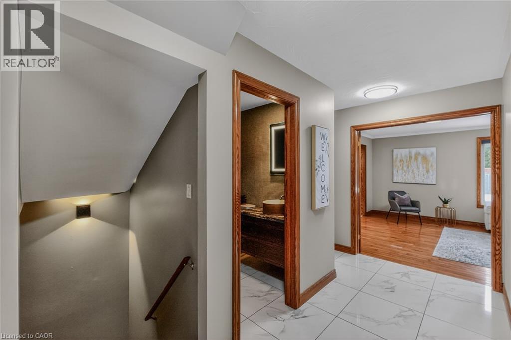 41 CANDOR Crescent - 15