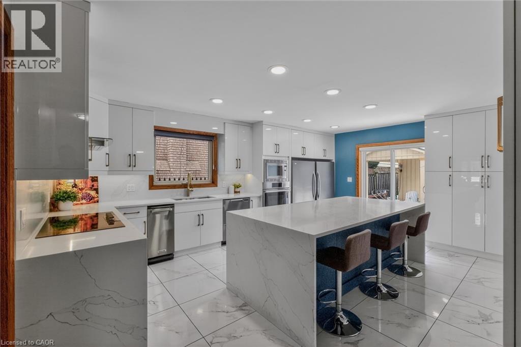 41 CANDOR Crescent - 17
