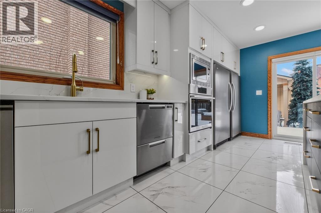 41 CANDOR Crescent - 20