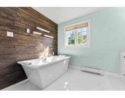 Bathroom - 108 Rue Dagenais, Mansfield Et Pontefract, QC J0X1R0 Photo 18