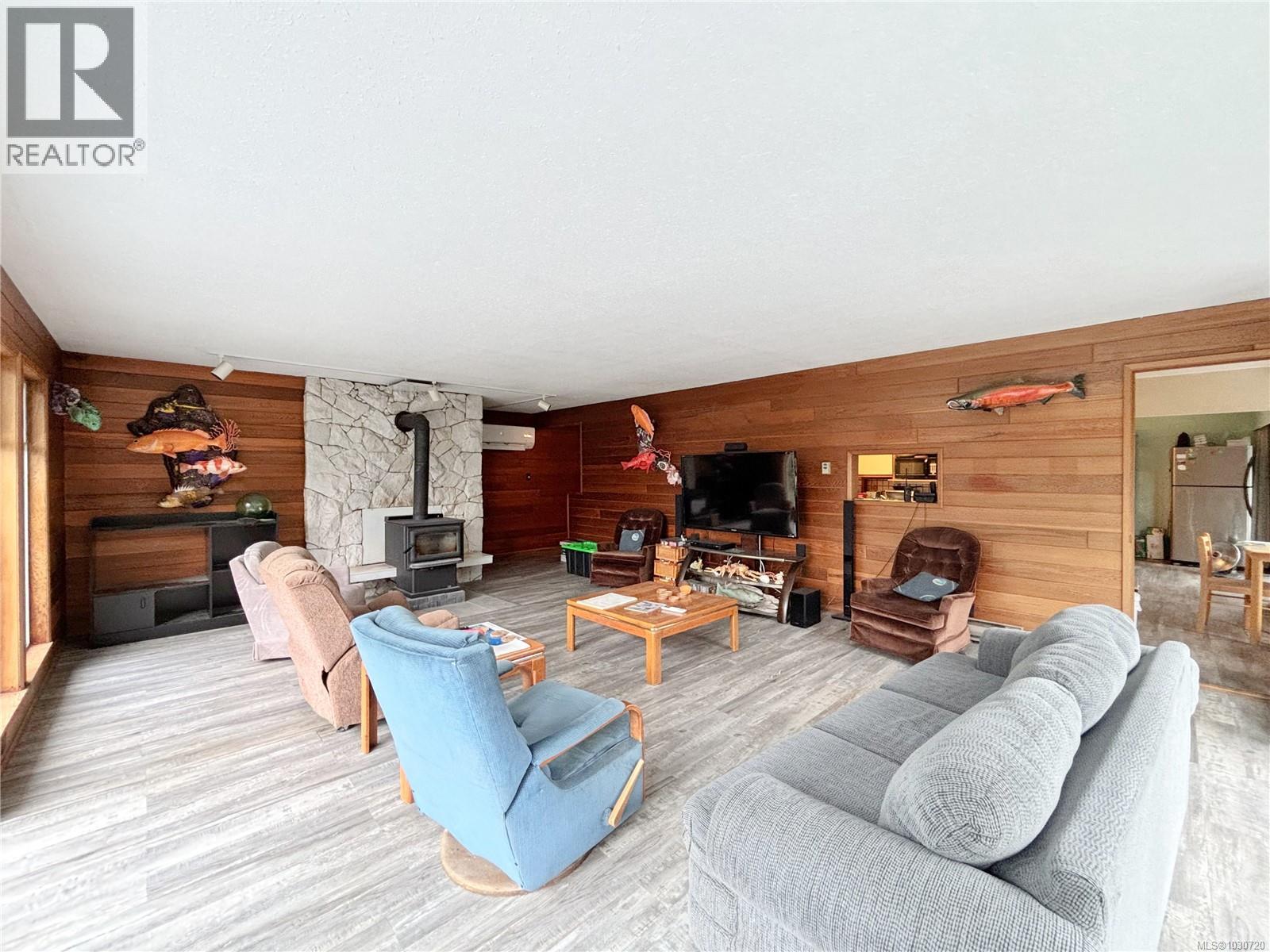 1068 PRINCESS VICTORIA VIEW - Image 2