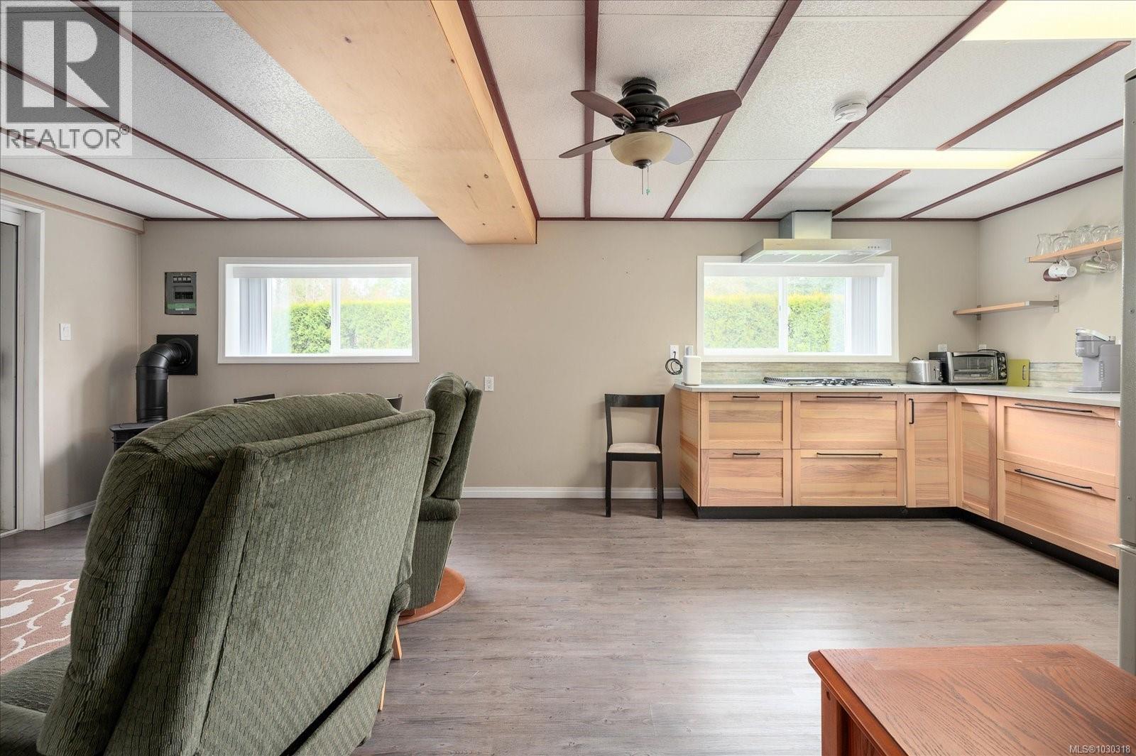 1694 GERRAND RD - 32