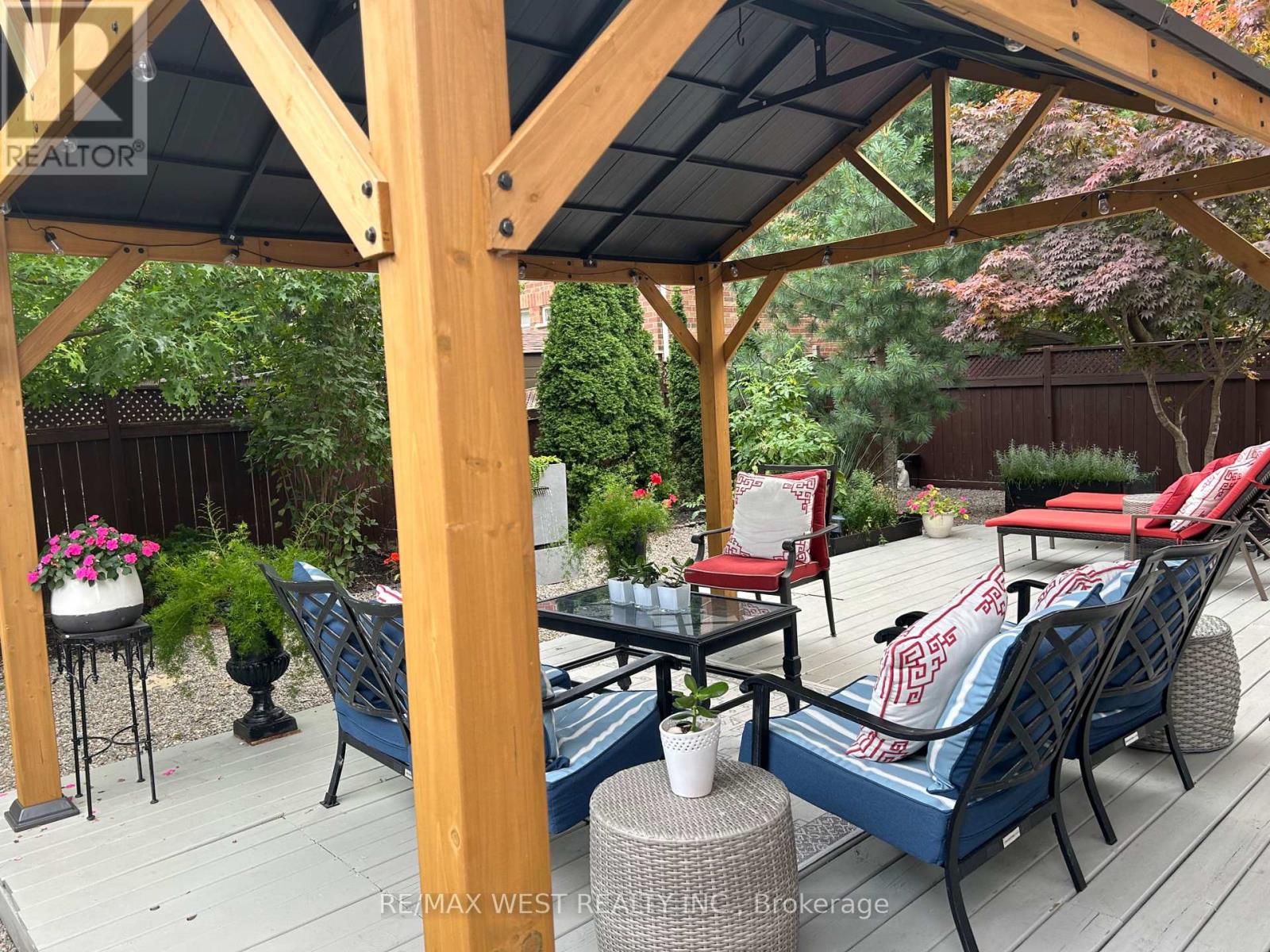 3374 ARTESIAN DRIVE - 25