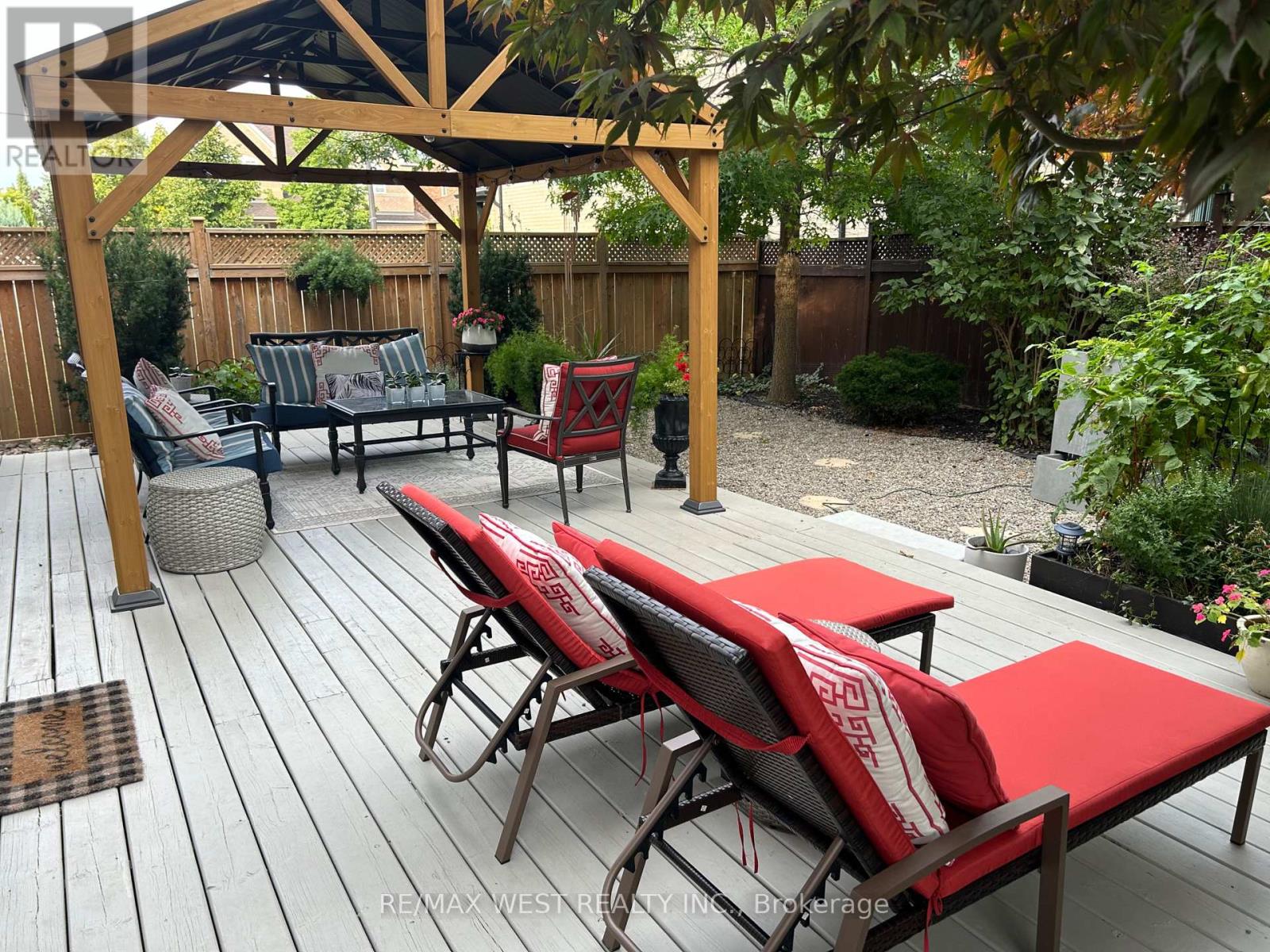 3374 ARTESIAN DRIVE - 26