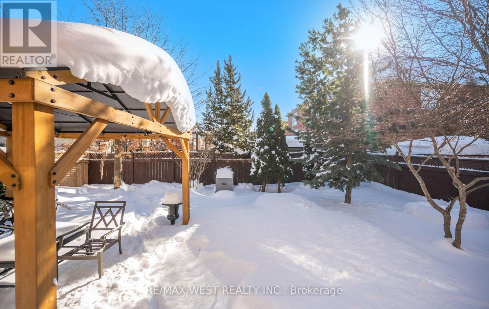 3374 ARTESIAN DRIVE - 28