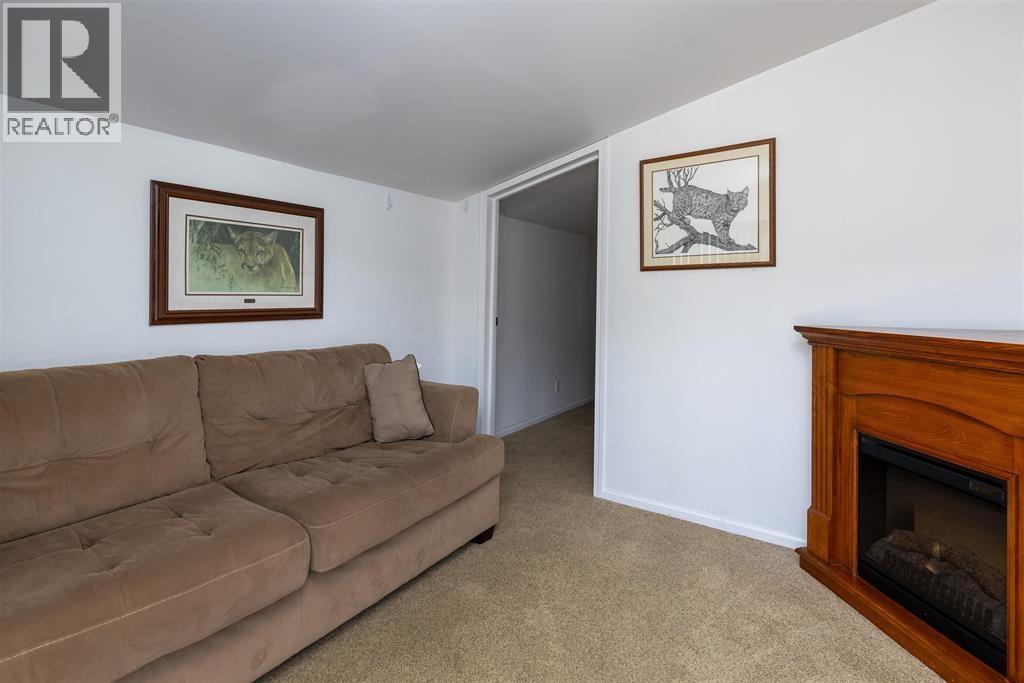 3009 SOLOMON Way, Terrace