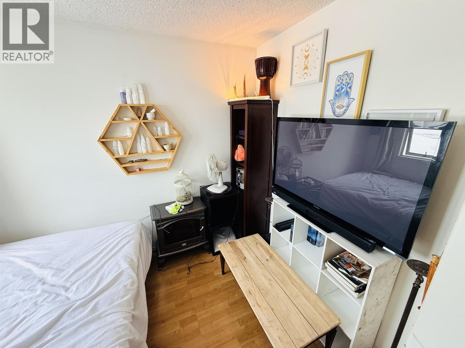 10309 88A STREET - 14