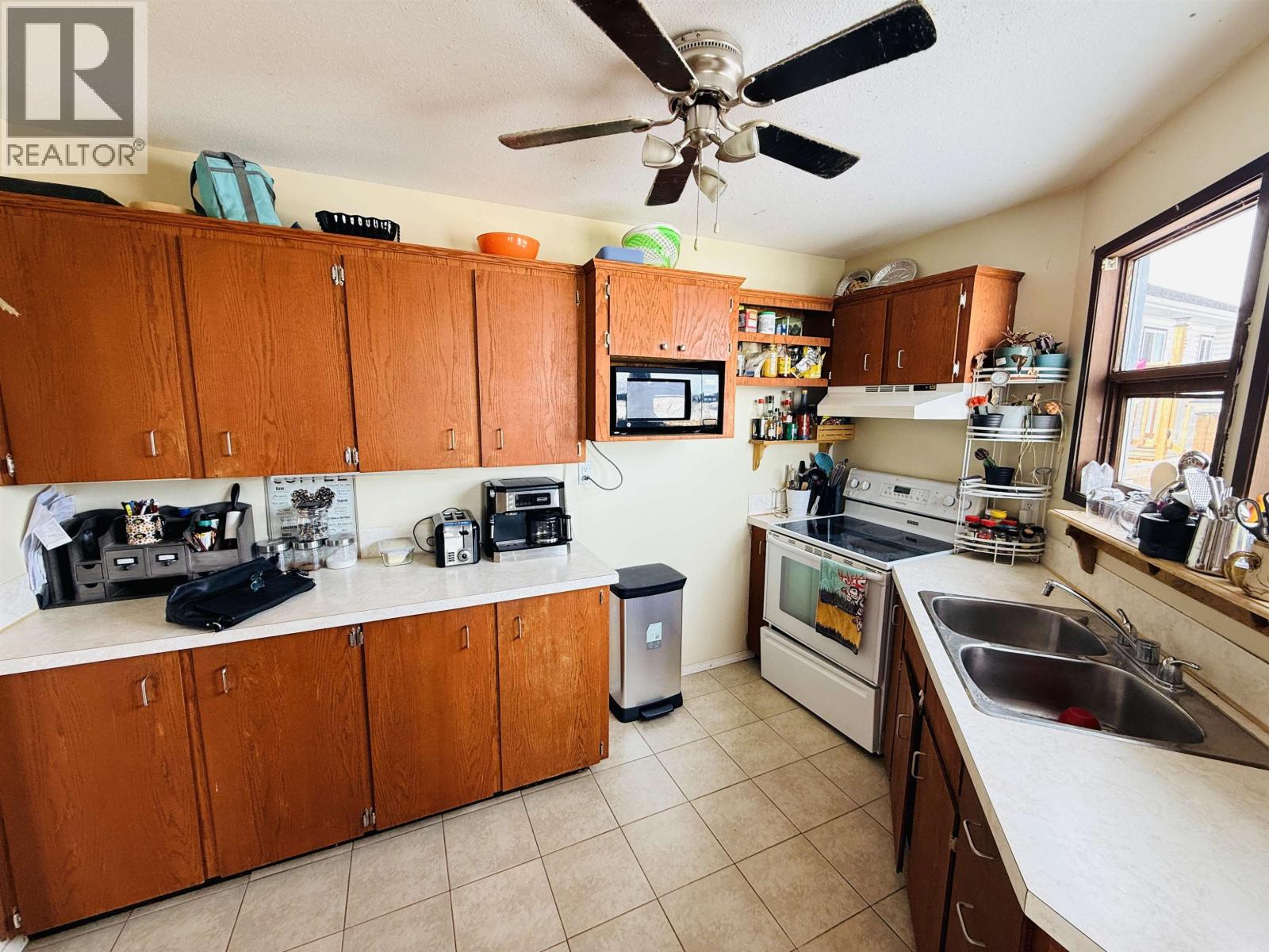 10309 88A STREET - 6