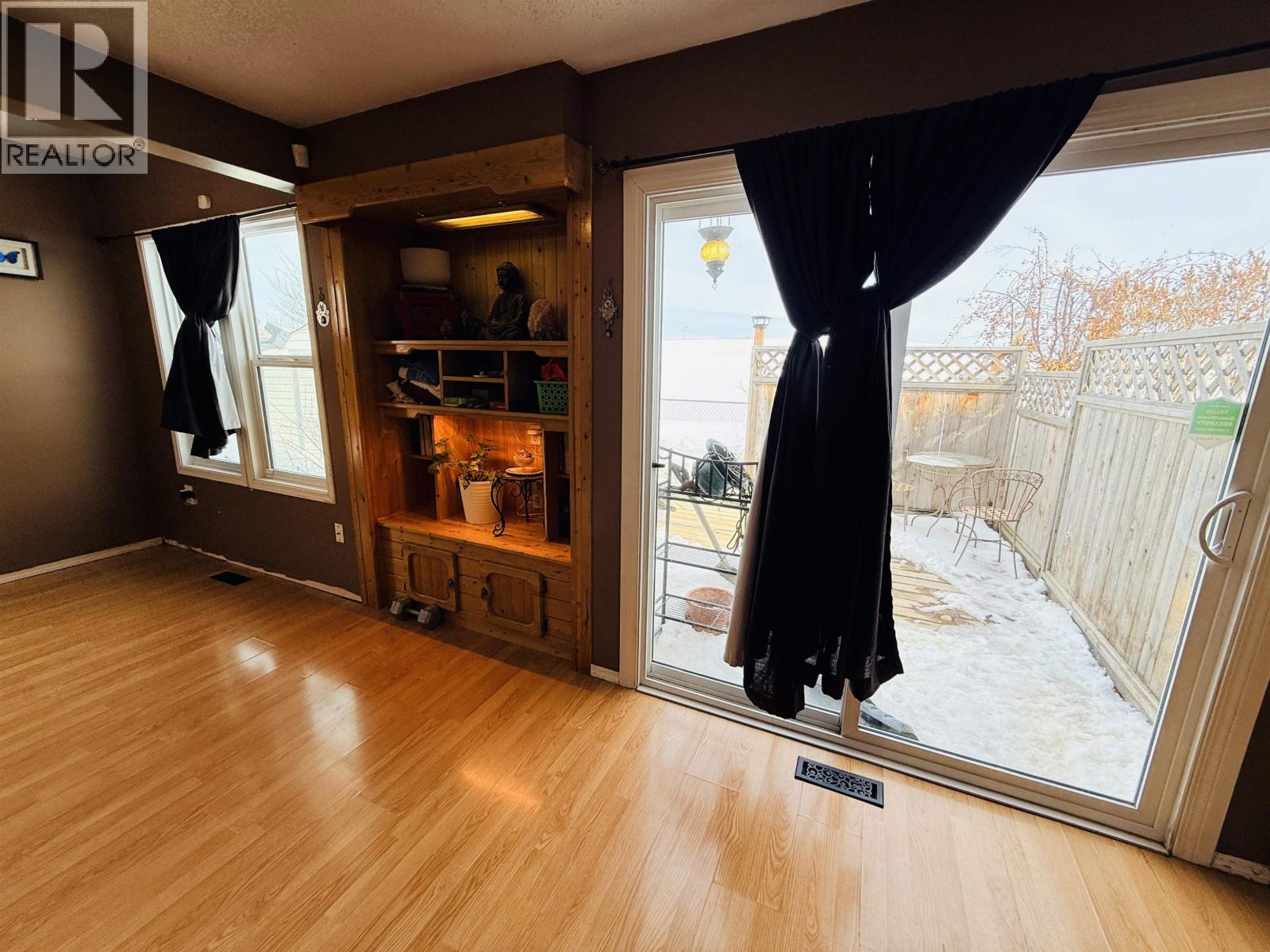 10309 88A STREET - 8