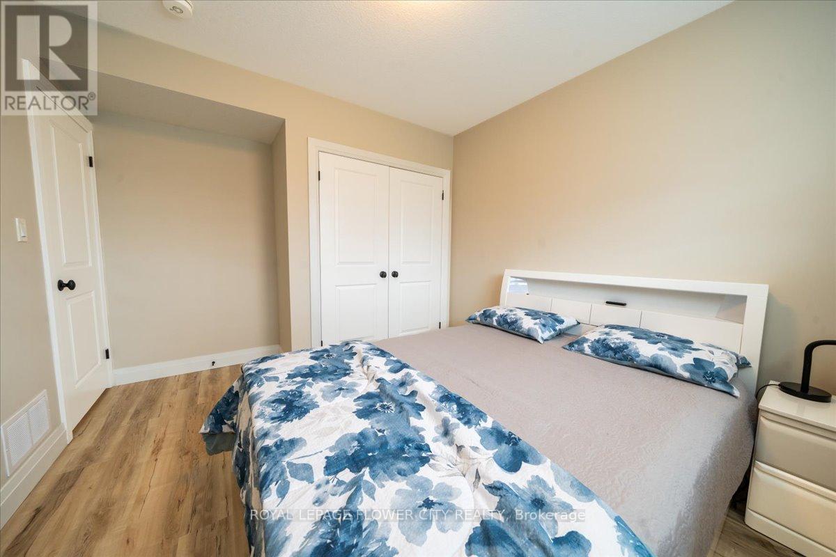 430 WELLINGTON STREET E - 28
