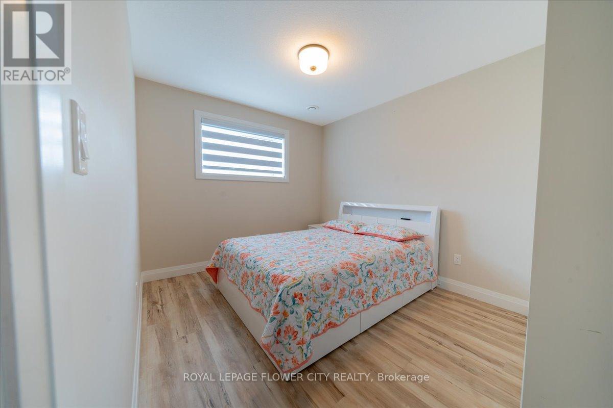 430 WELLINGTON STREET E - 30