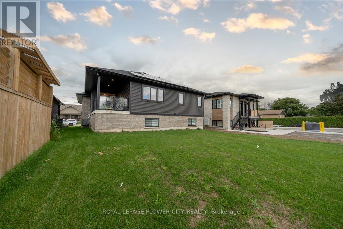 430 WELLINGTON STREET E - 31