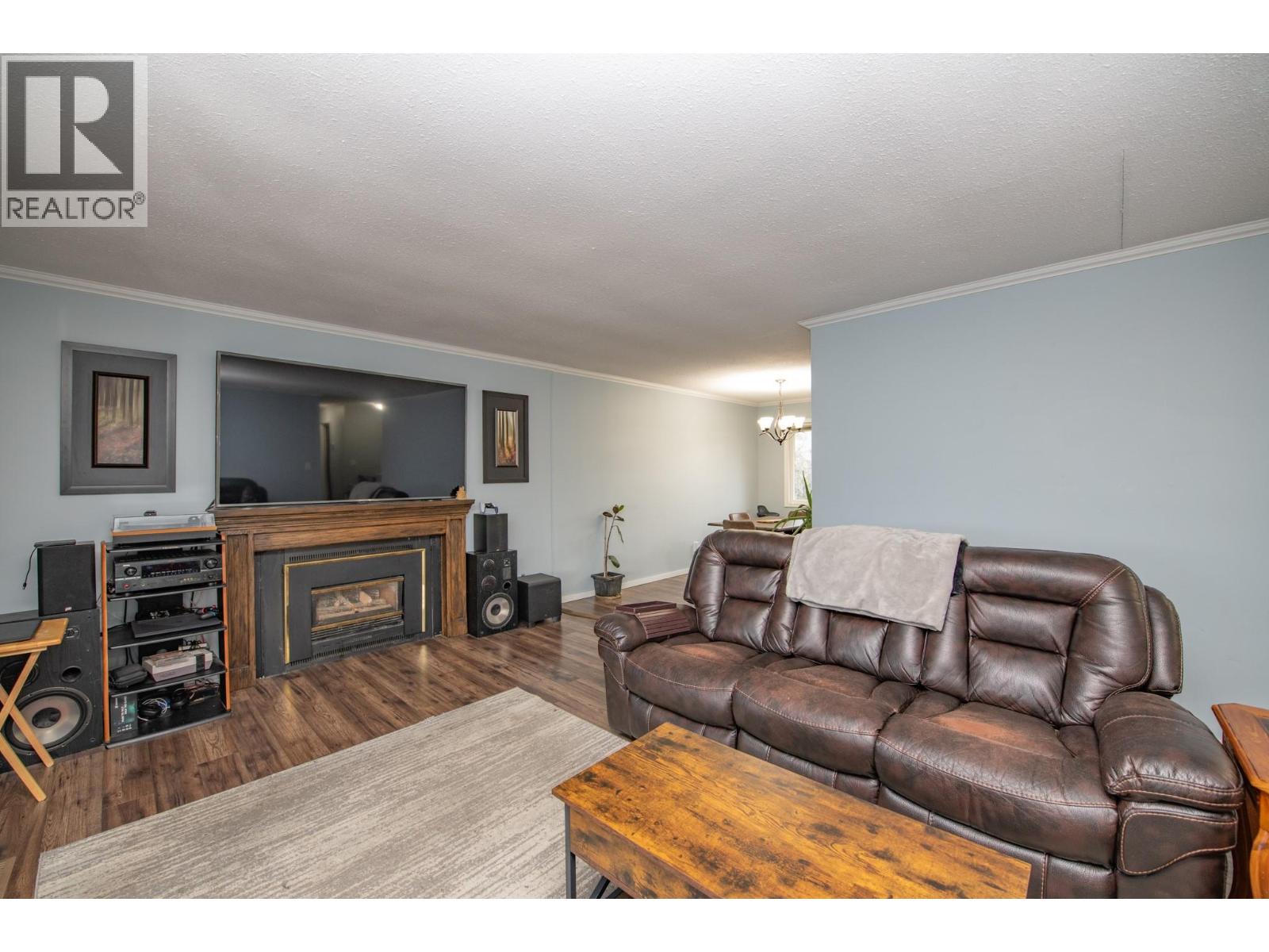 2104 20 Avenue - 11