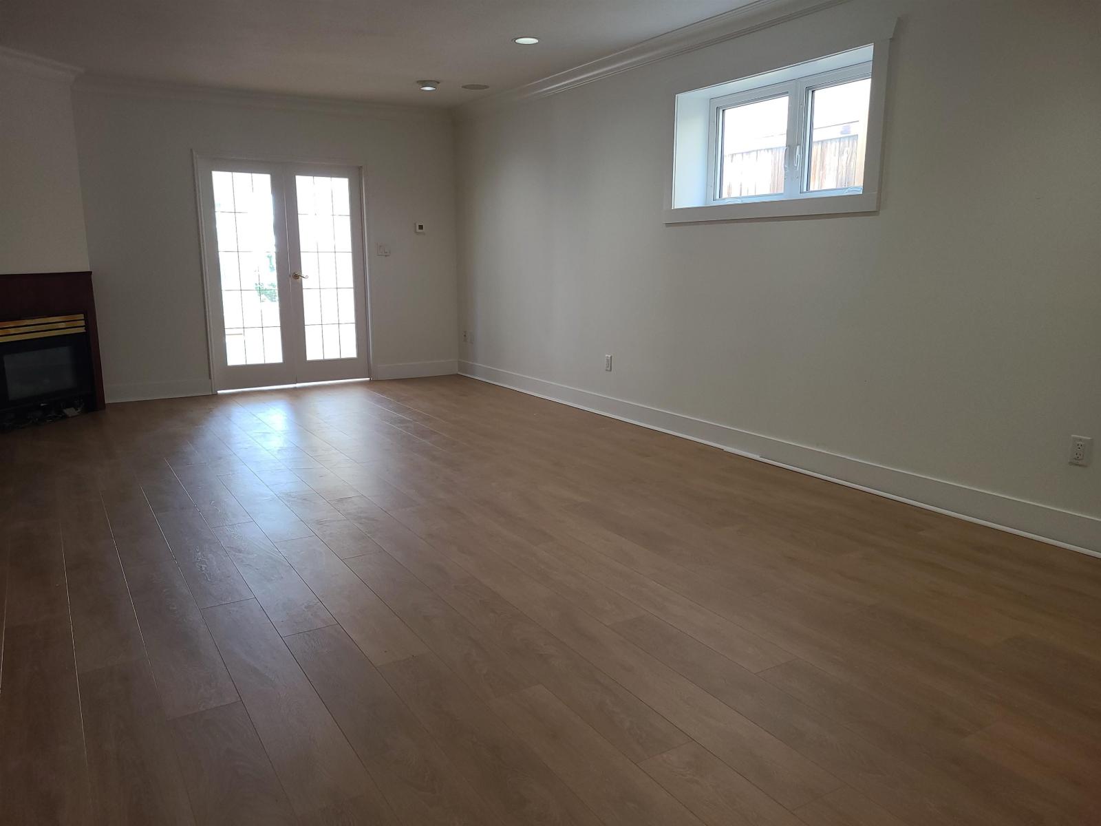 15095 ROYAL AVENUE, White Rock