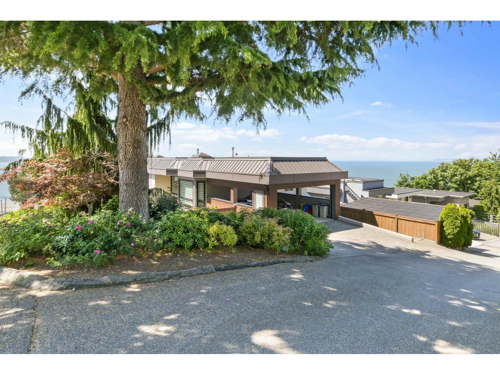 15095 ROYAL AVENUE, White Rock
