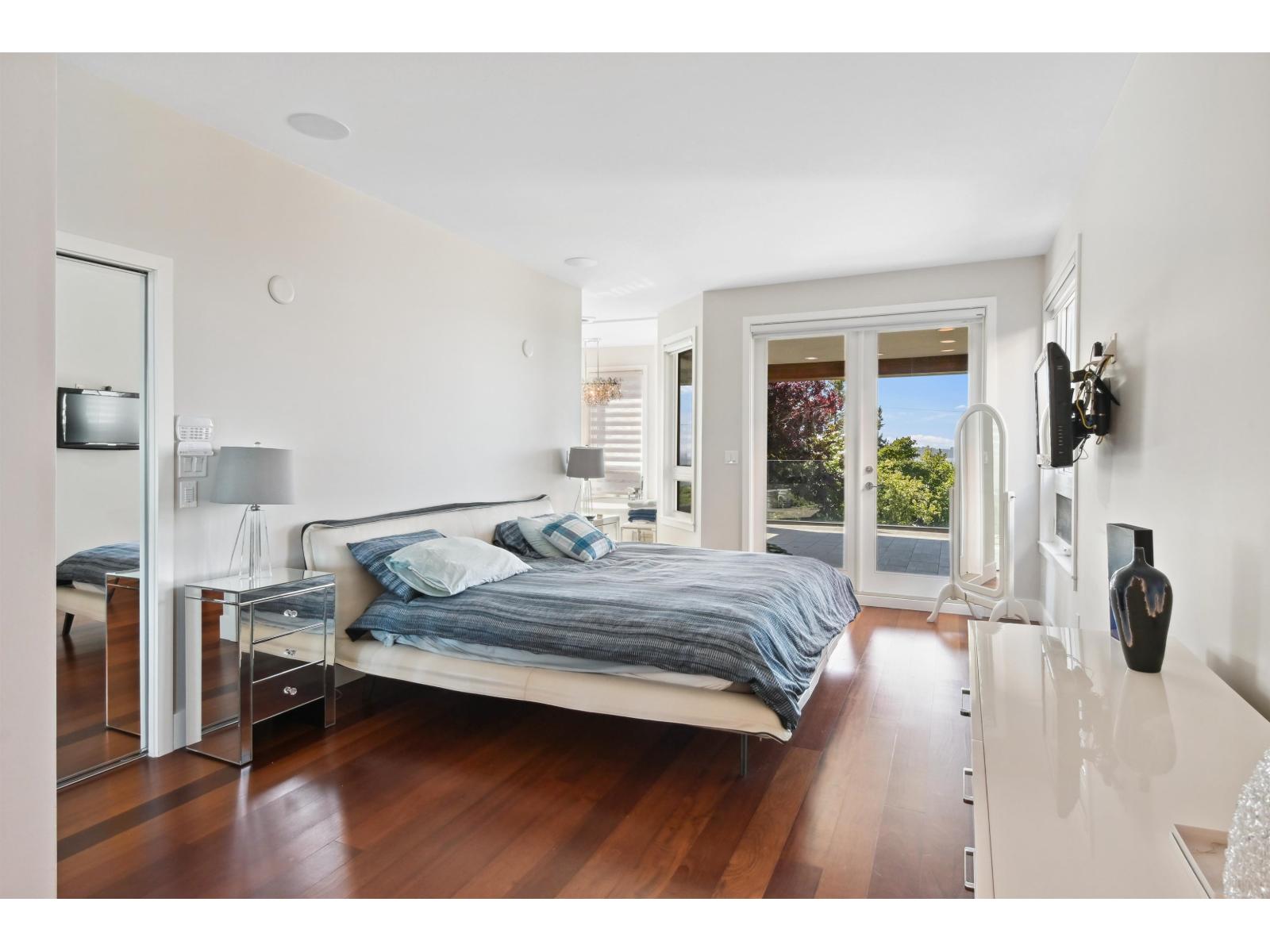 15095 ROYAL AVENUE, White Rock