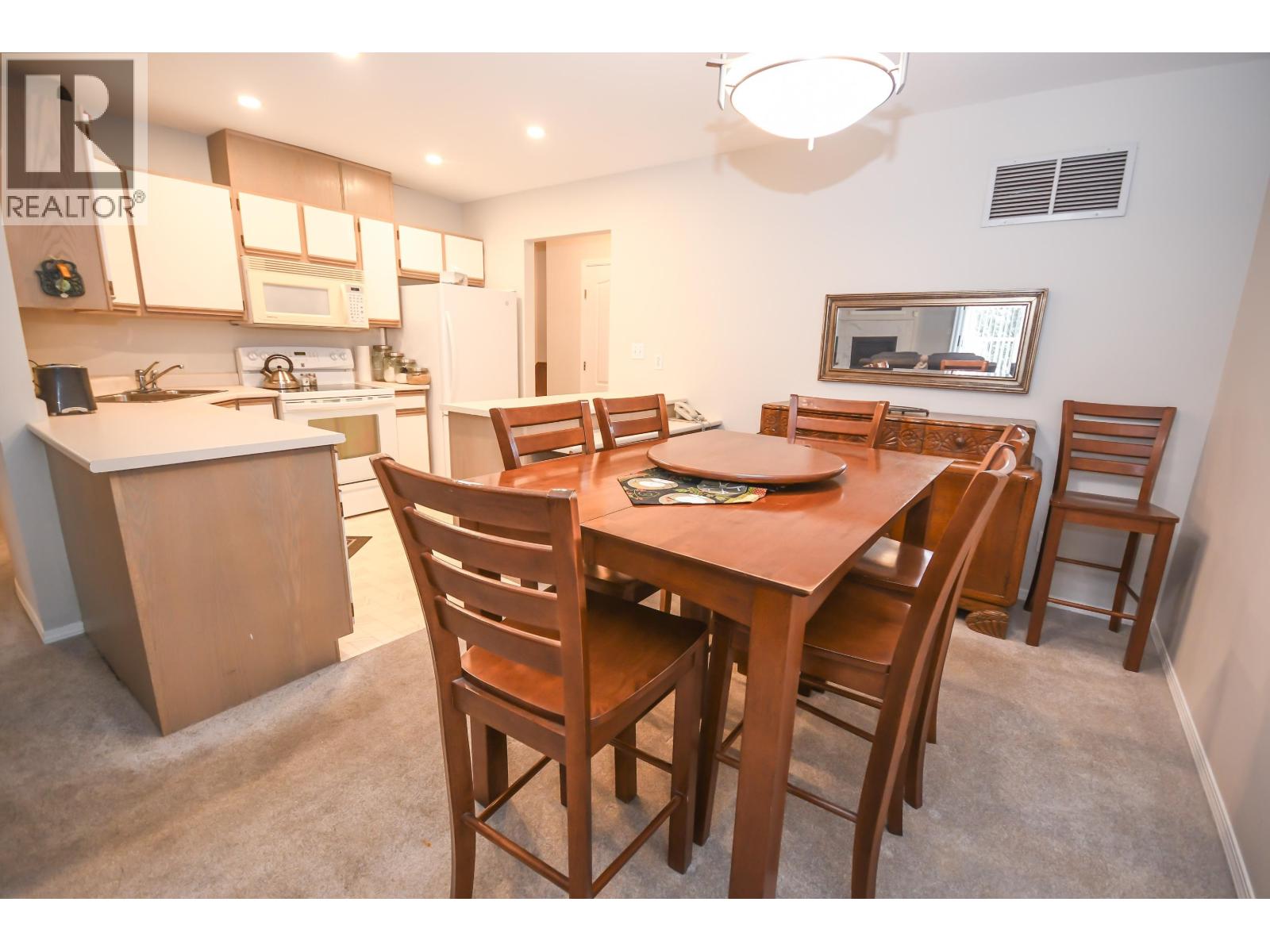 #105 7255 SOUTHRIDGE AVENUE - 3