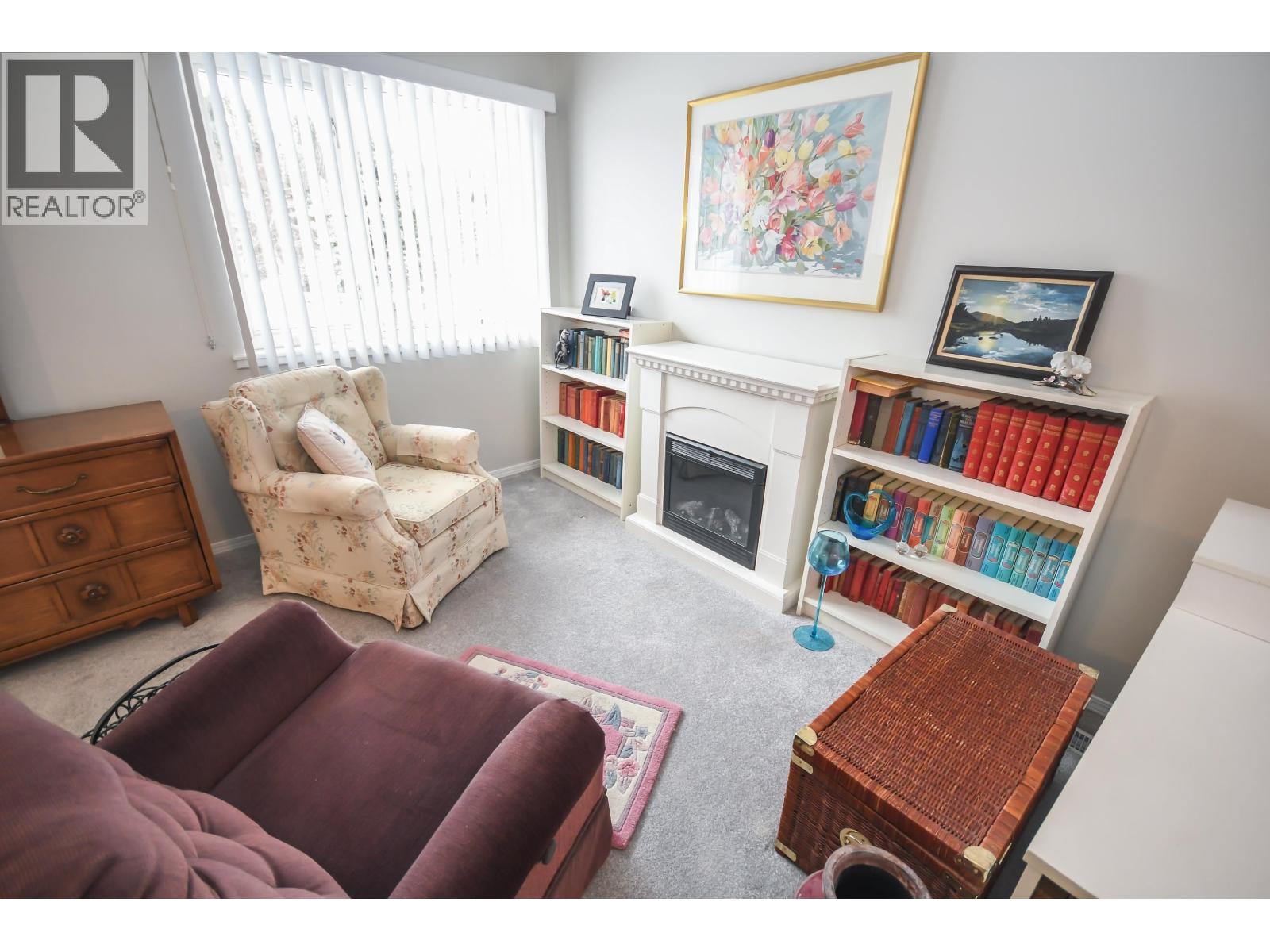 #105 7255 SOUTHRIDGE AVENUE - 14