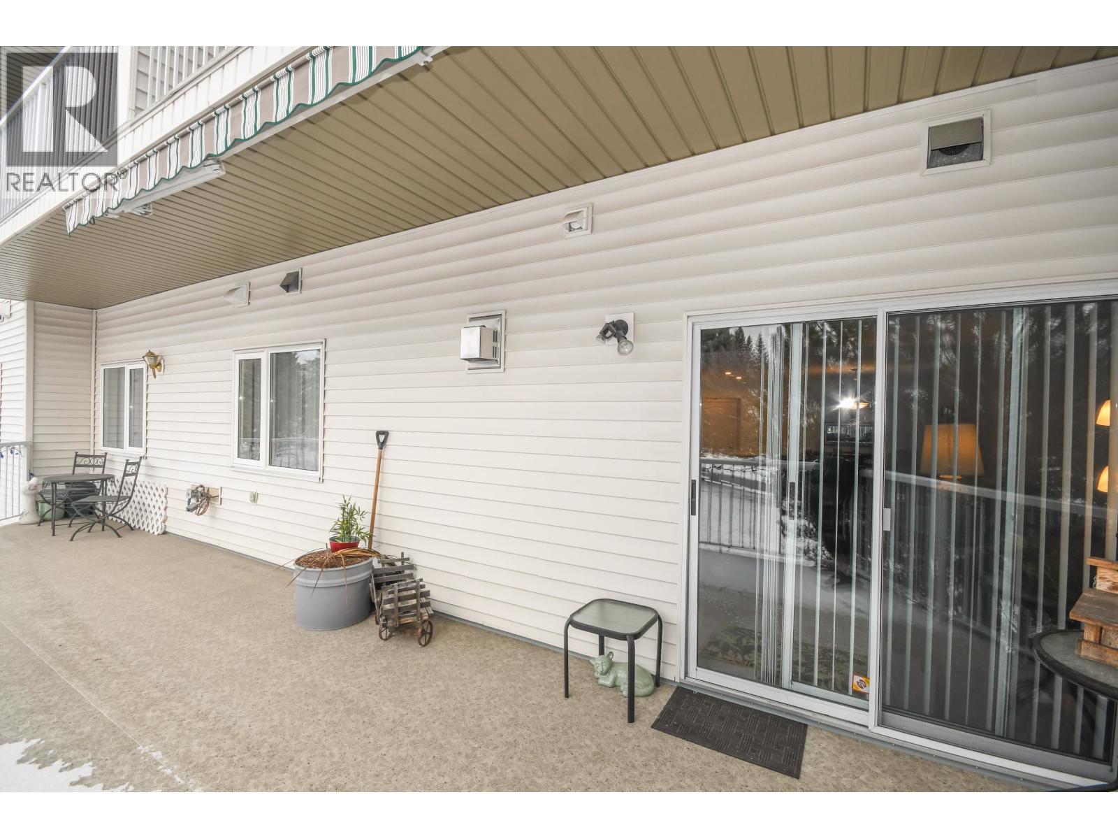 #105 7255 SOUTHRIDGE AVENUE - 25