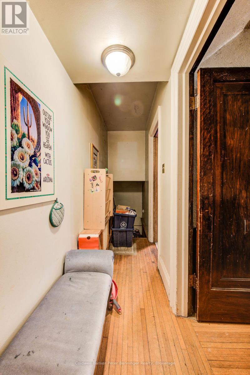 71 MARGARET AVENUE - 19