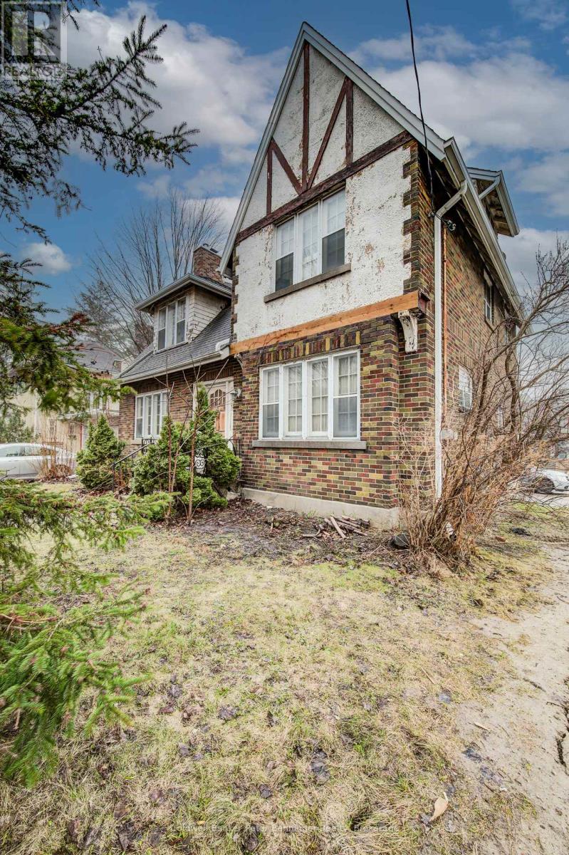 71 MARGARET AVENUE - 5