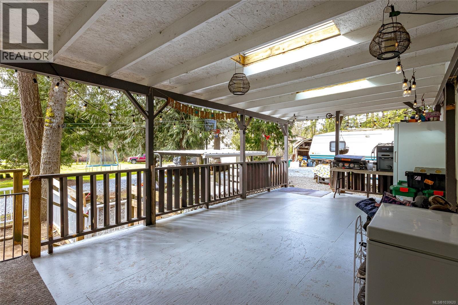 1383 CARLTON DR - 25