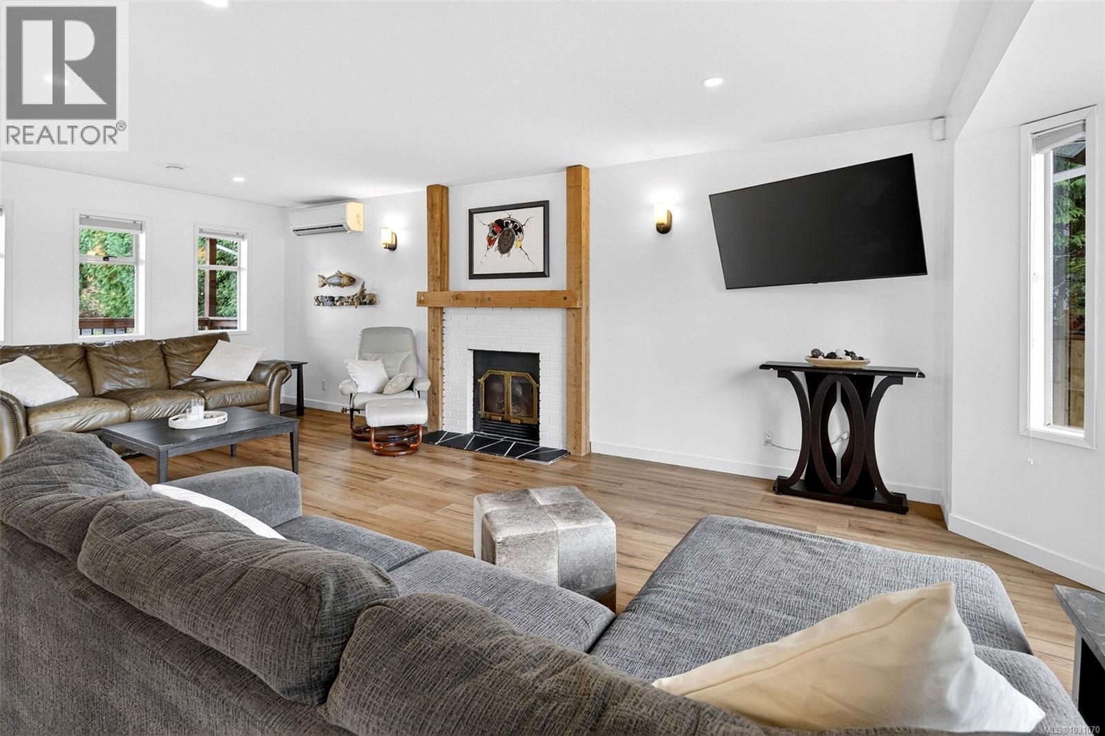 3990 BOW RD - Image 2