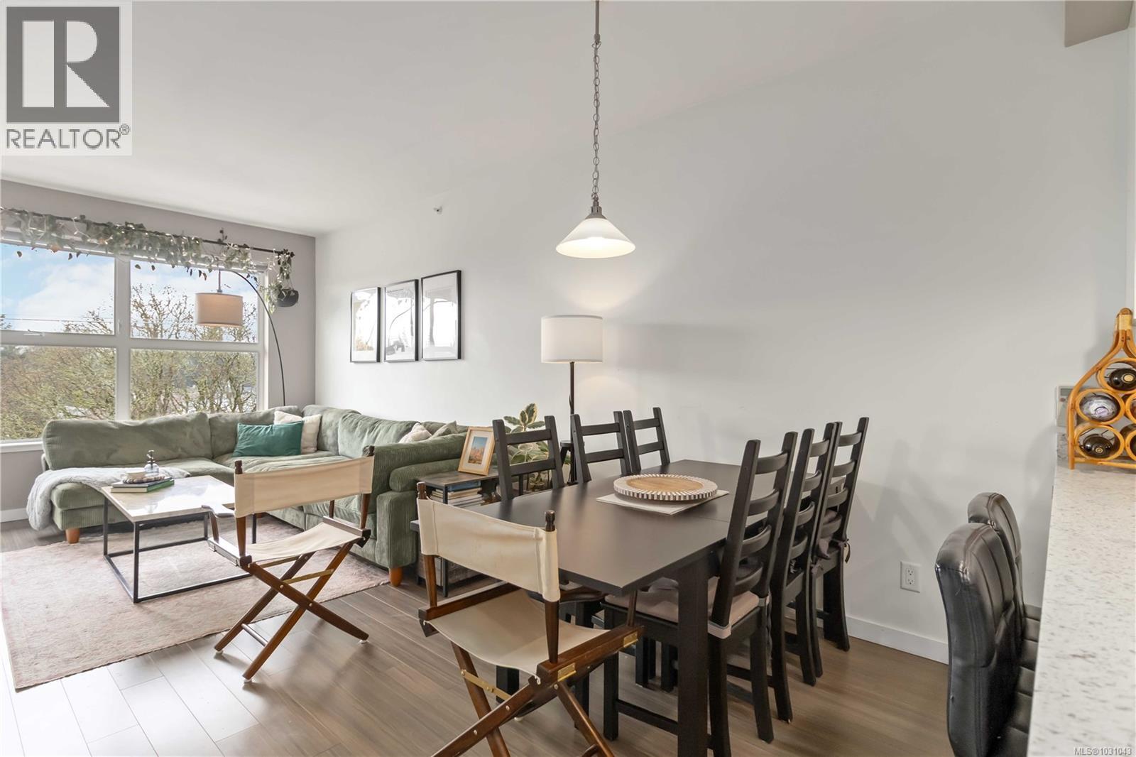 420 2871 Jacklin Rd, Langford