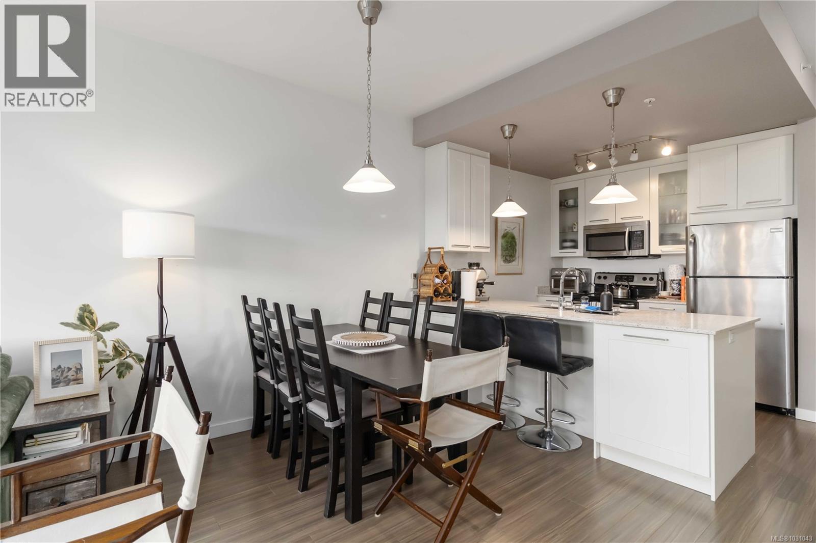 420 2871 Jacklin Rd, Langford