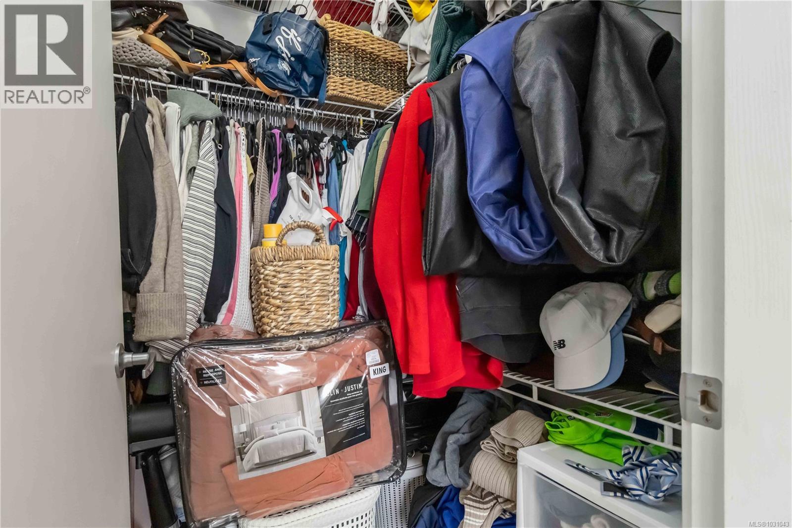 420 2871 Jacklin Rd, Langford