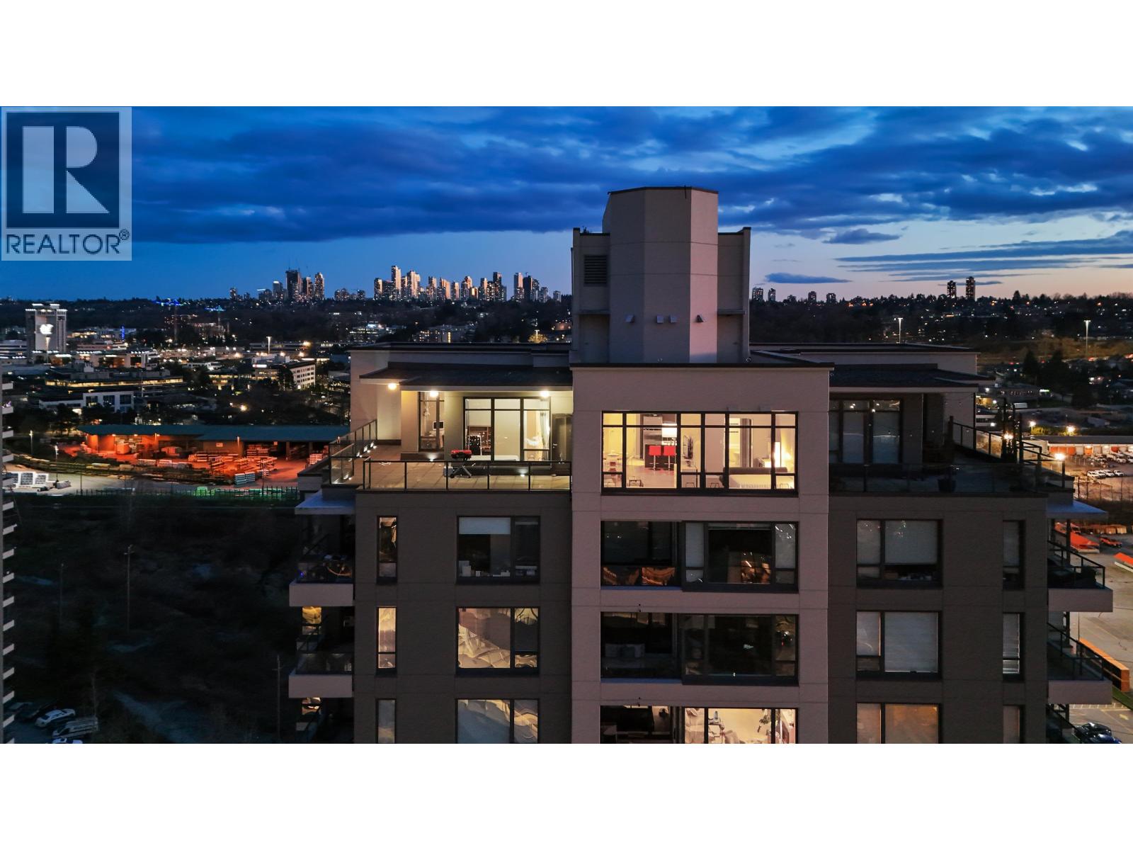 2102 4118 DAWSON STREET