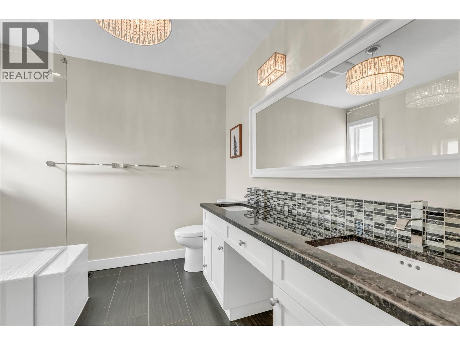 211 Westridge Court, Princeton