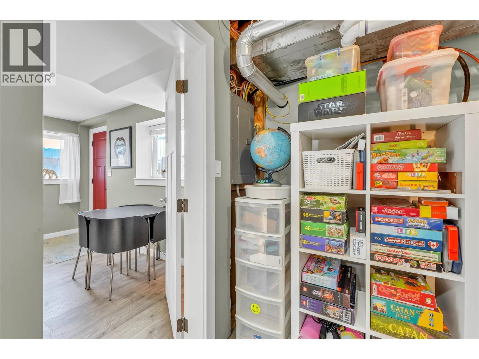 211 Westridge Court, Princeton