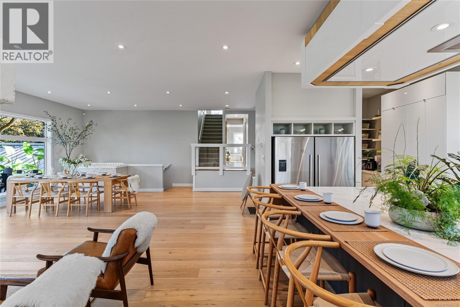 1542 ATHLONE DR - 12