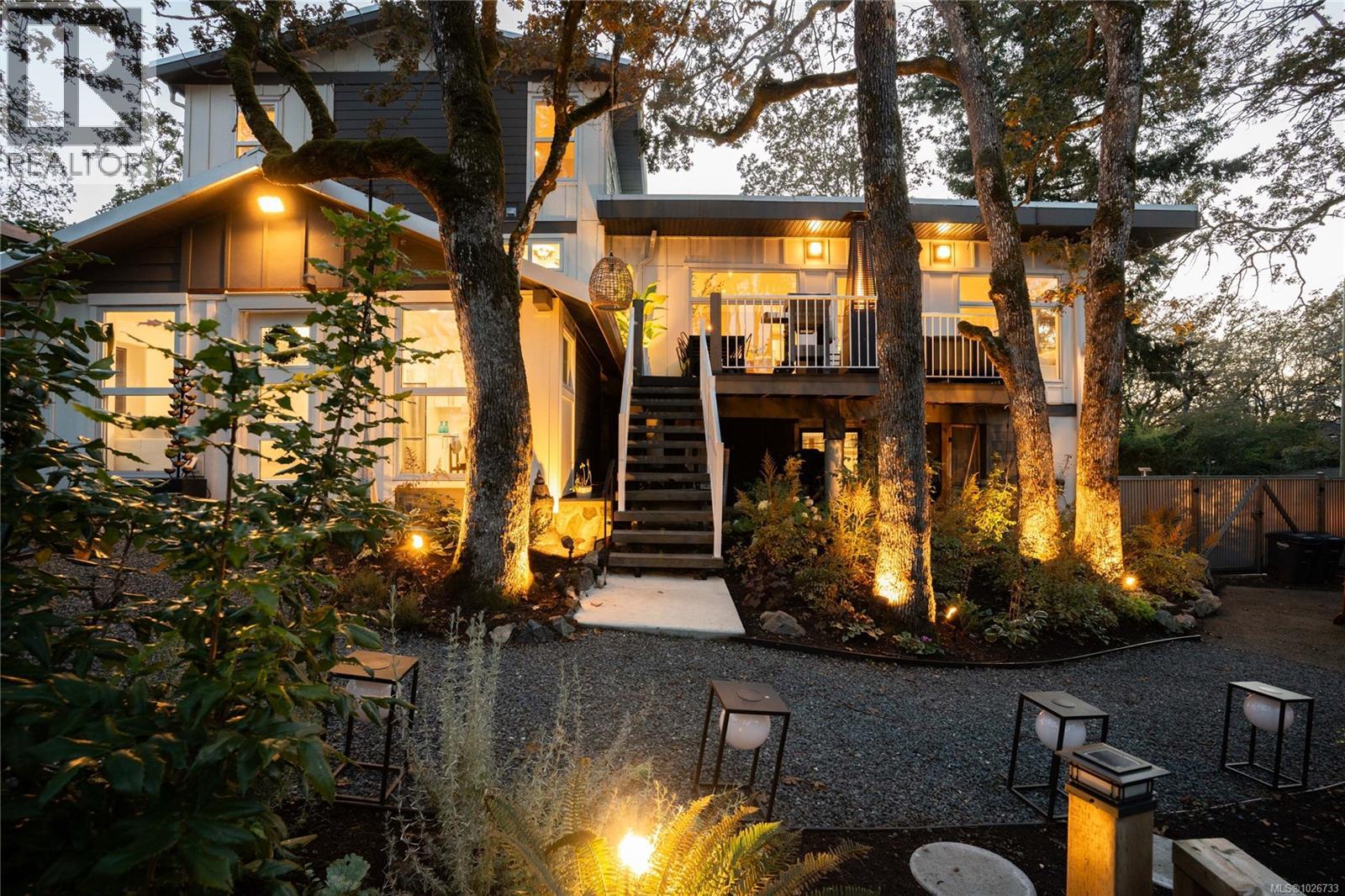 1542 ATHLONE DR - 27