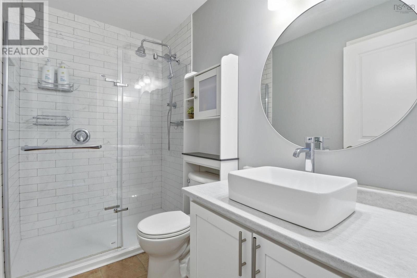 Property 20 of 44 of 51 Vickilynn Lane