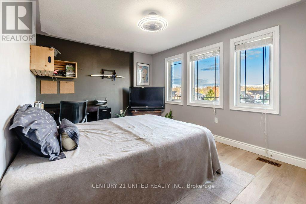 810 HARGROVE TRAIL,Peterborough (Ashburnham Ward 4),,