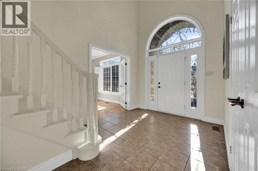 232 THE LIONS Gate, Waterloo, Ontario N2L6M5 - Photo 5