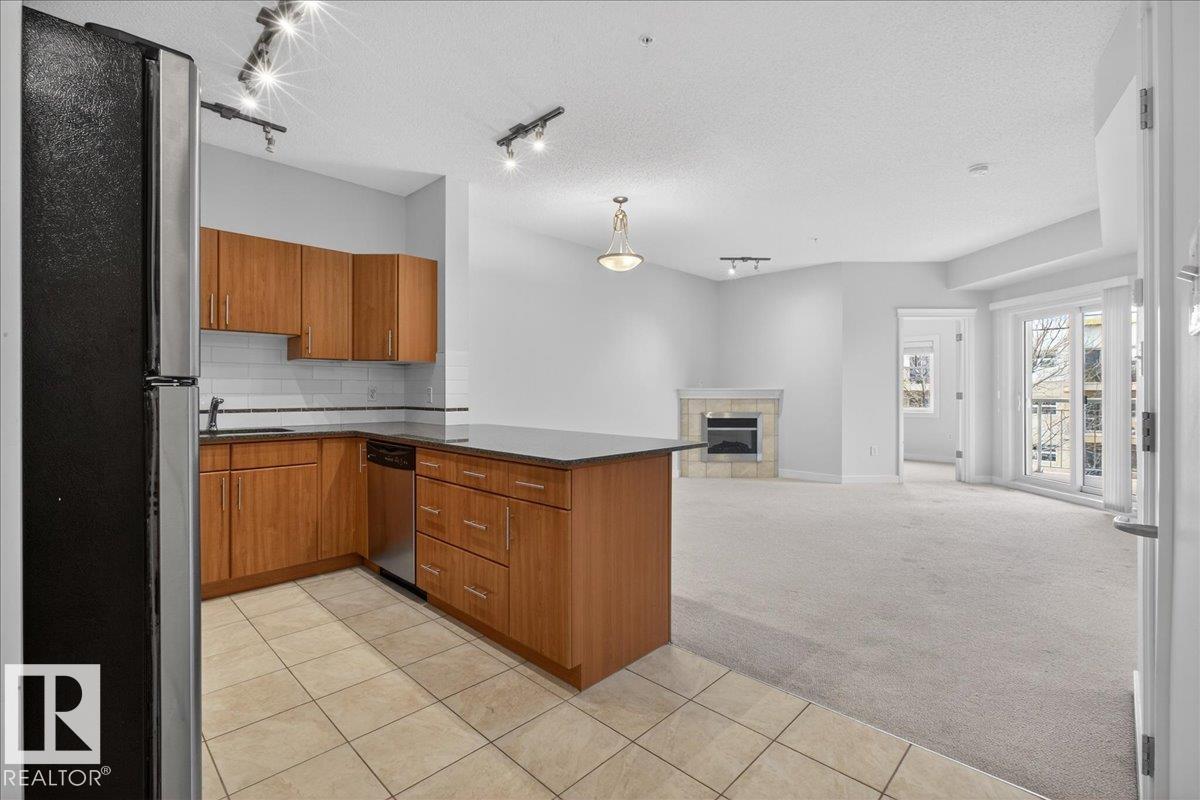 #303 10333 112 ST NW - 8