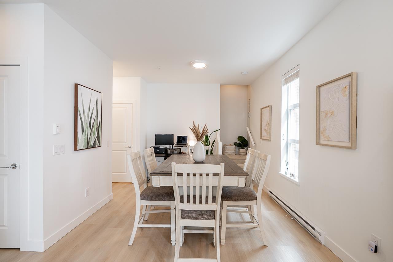 70 20857 77A AVENUE, Langley