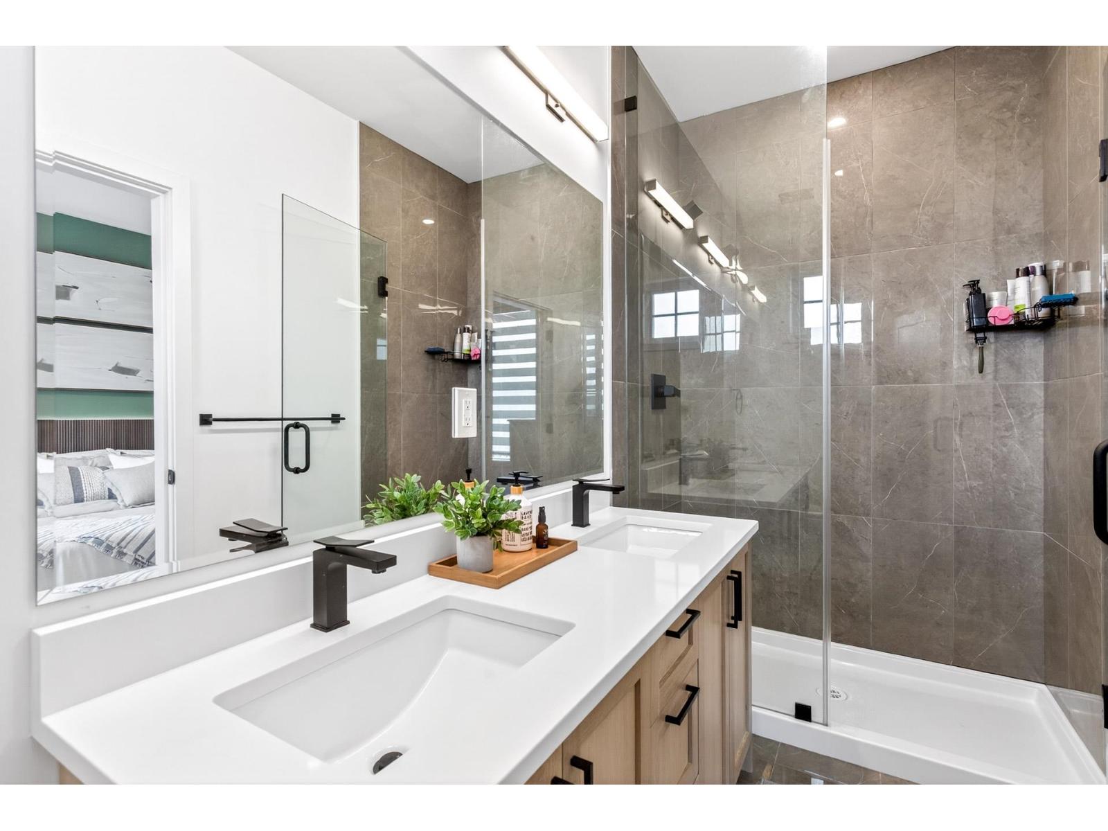 12 20763 76 AVENUE, Langley