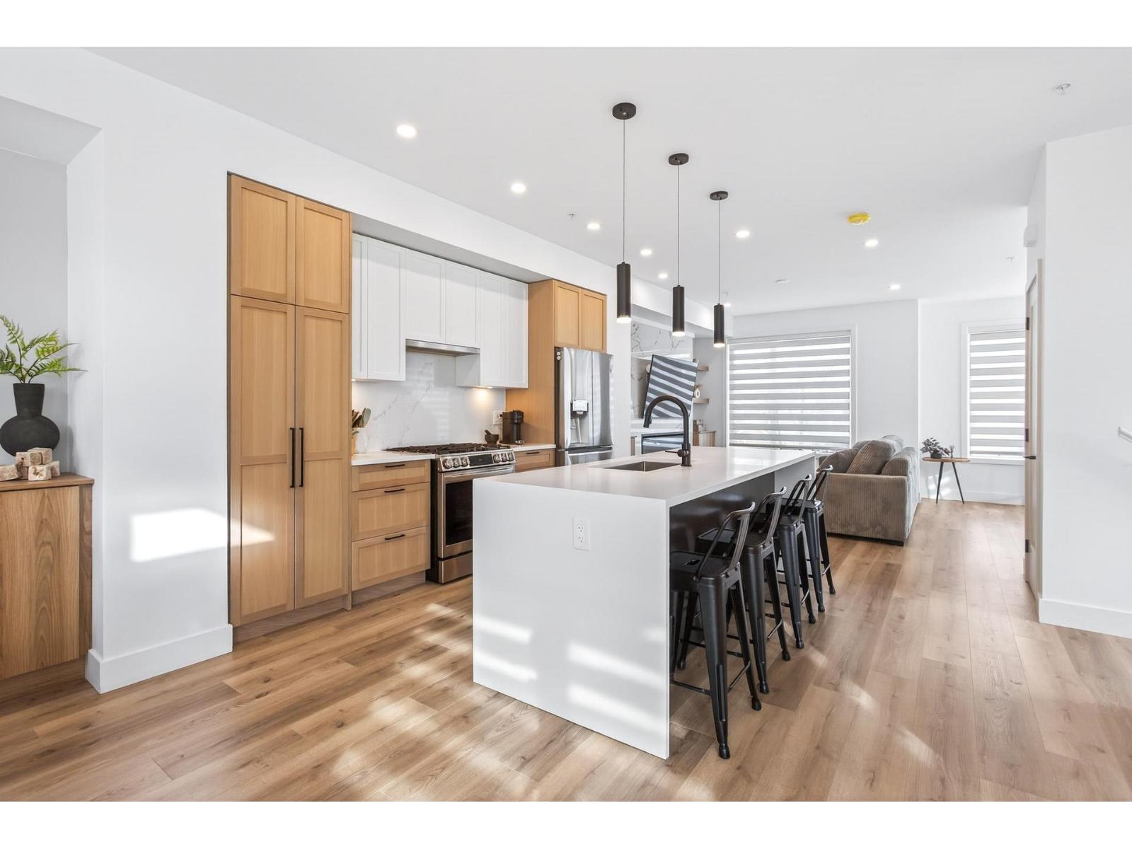 12 20763 76 AVENUE, Langley