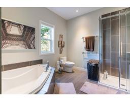 Bathroom - 24 Rue Hanson, Gatineau, QC J8Y3M5 Photo 15