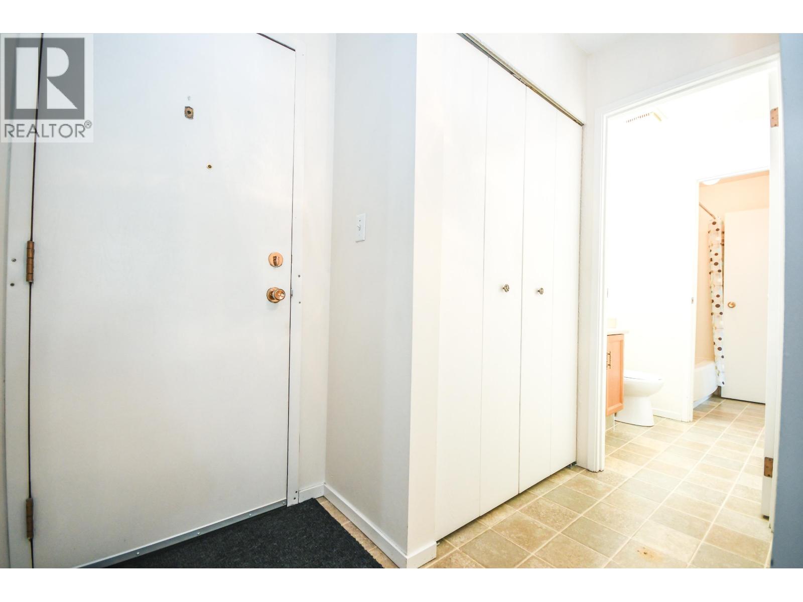 #123 3033 OSPIKA BOULEVARD - 15