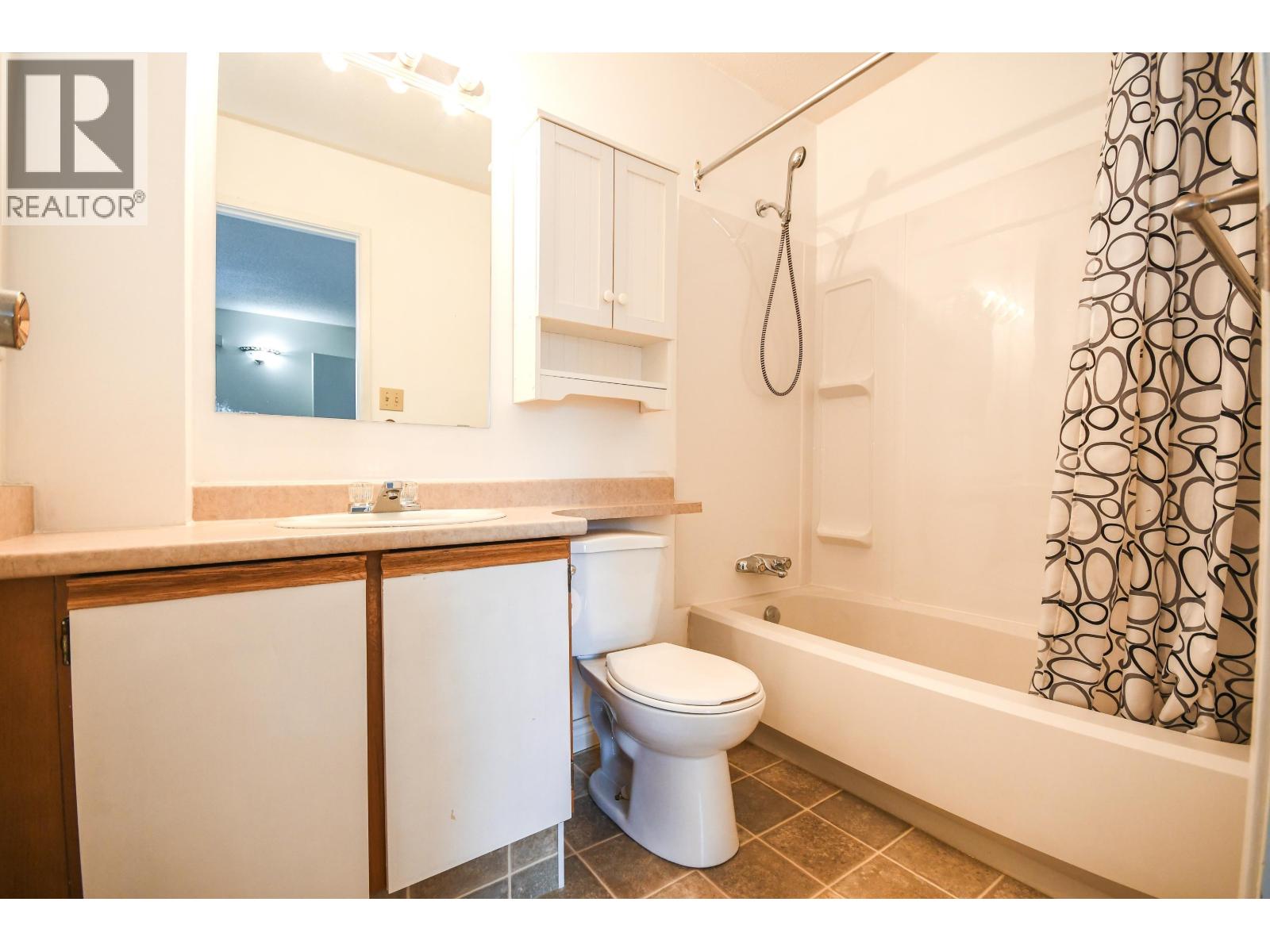 #123 3033 OSPIKA BOULEVARD - 5
