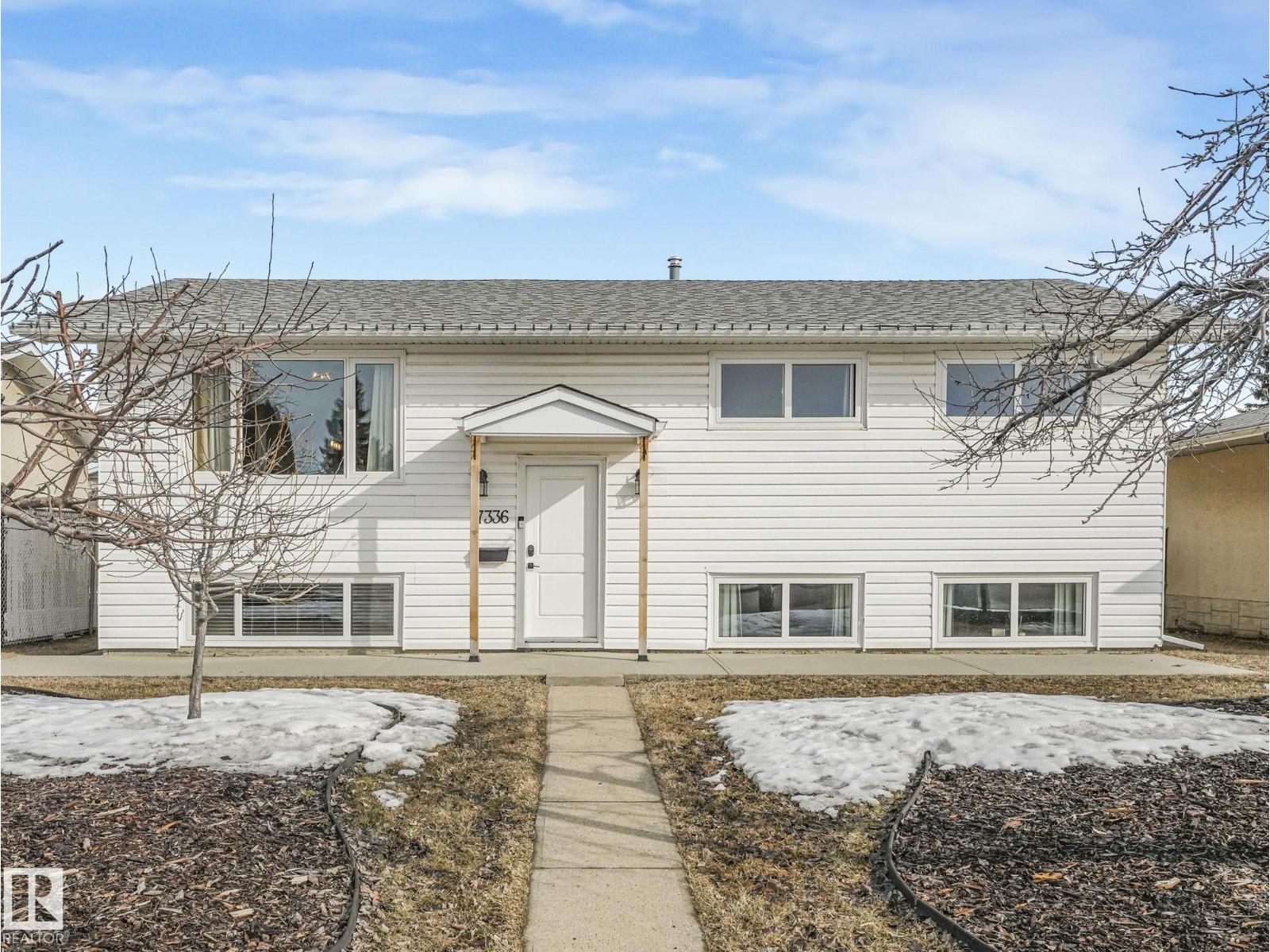 7336 149A AV NW, Edmonton