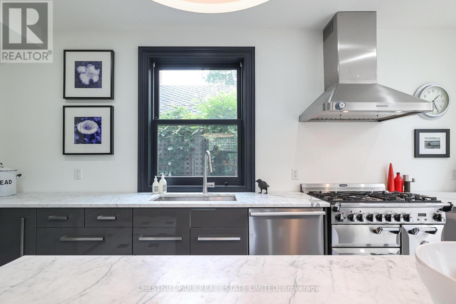82 BELLEVUE AVENUE - 13