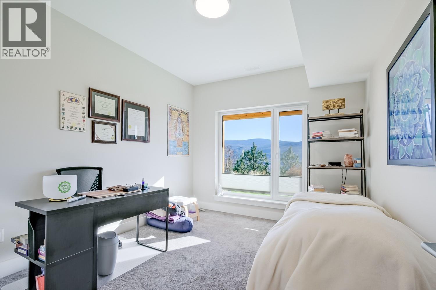 104 SKAHA BENCH Way, Penticton